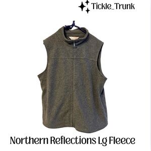 ⭐️ Northern Reflections Charcoal Fleece Vest